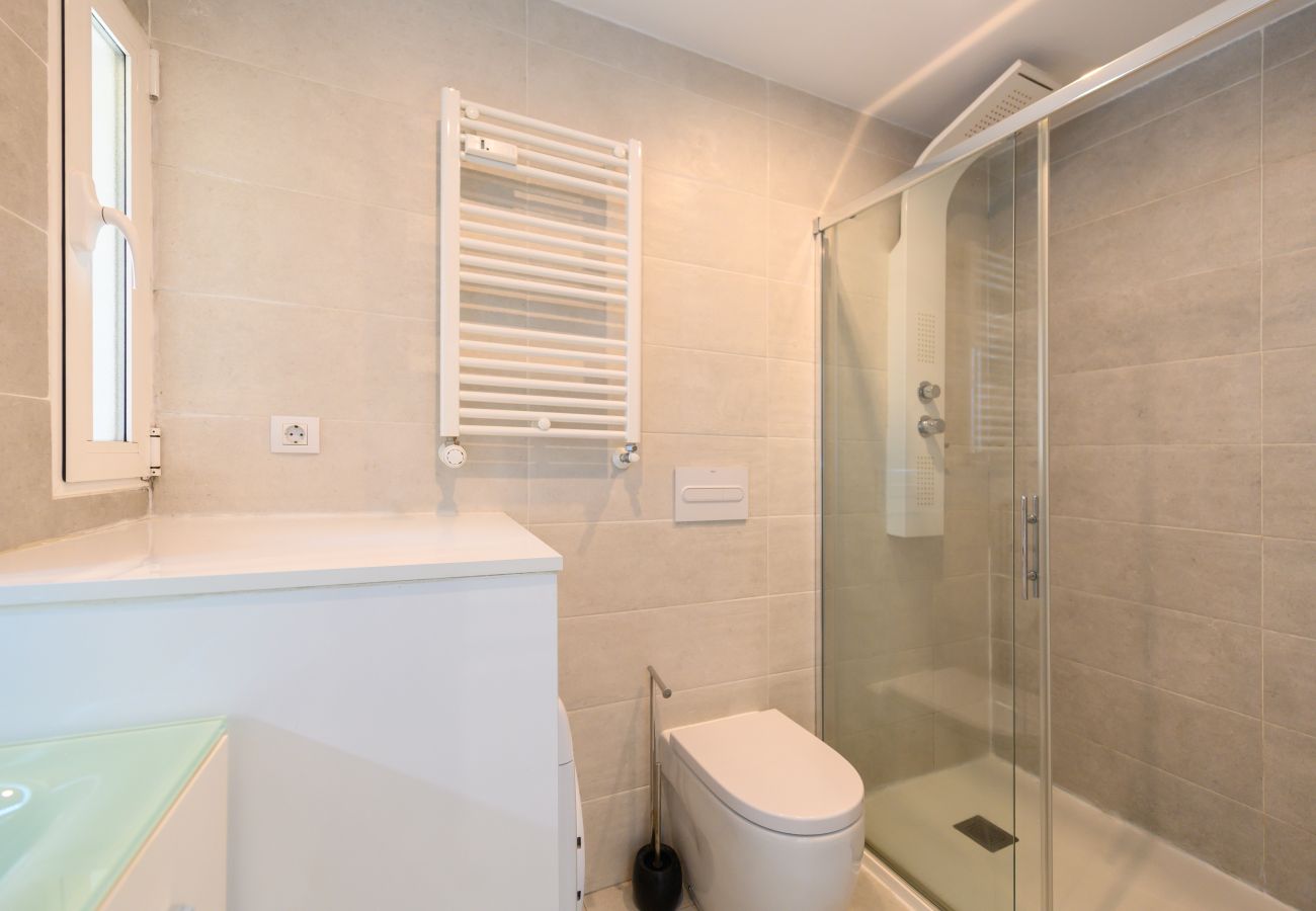 Apartamento en Madrid - M (MPI27613)Escapada perfecta en Madrid: Piso de 1