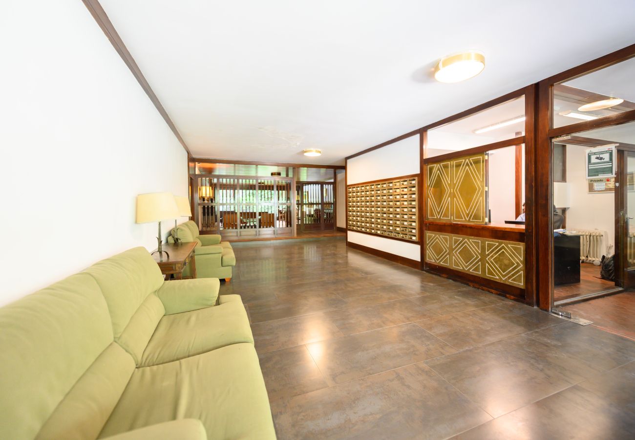 Apartamento en Madrid - M (MPI27613)Escapada perfecta en Madrid: Piso de 1