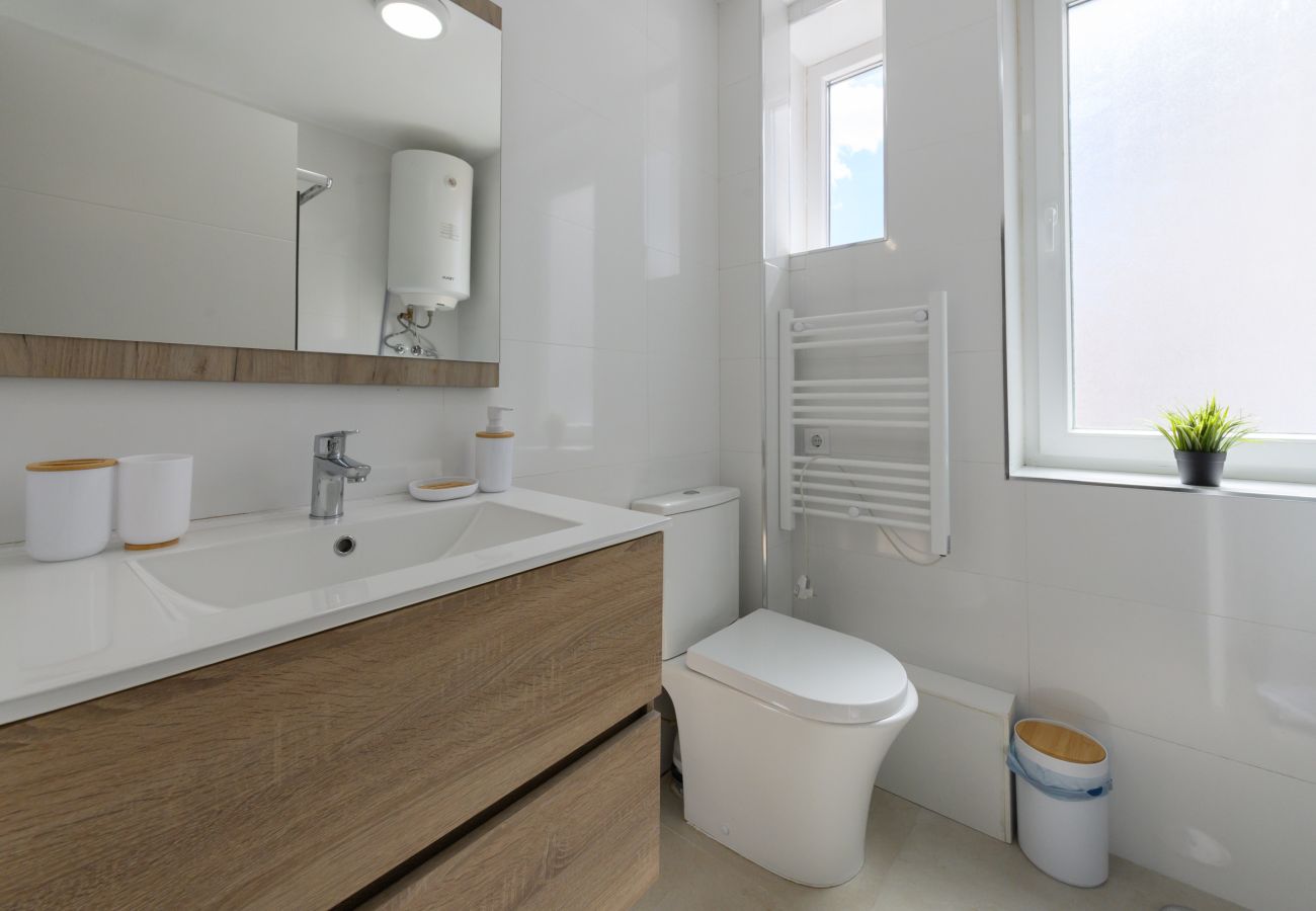 Apartamento en Madrid - M (MDL9)Alquiler Mensual en Madrid – Piso moderno