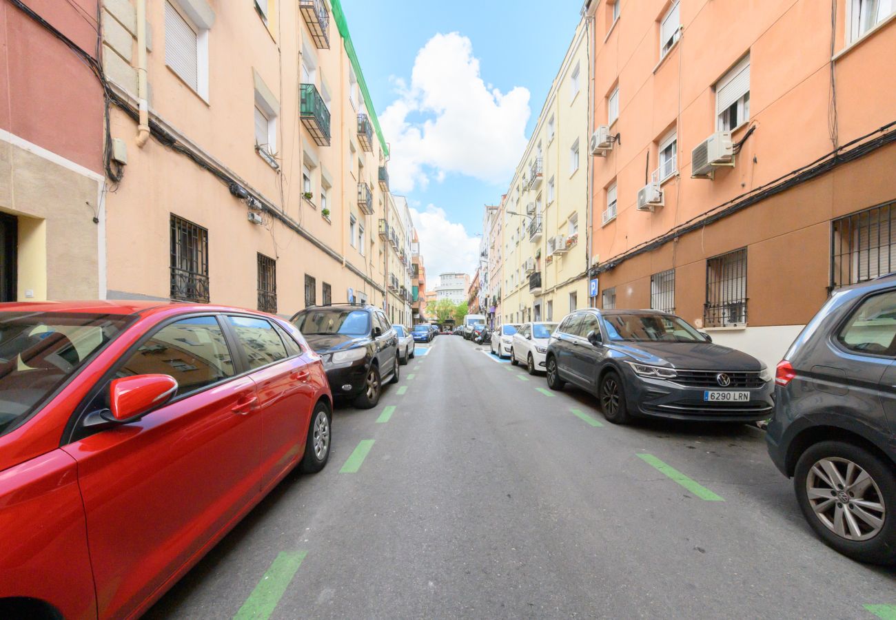 Apartamento en Madrid - M (MDL9)Alquiler Mensual en Madrid – Piso moderno