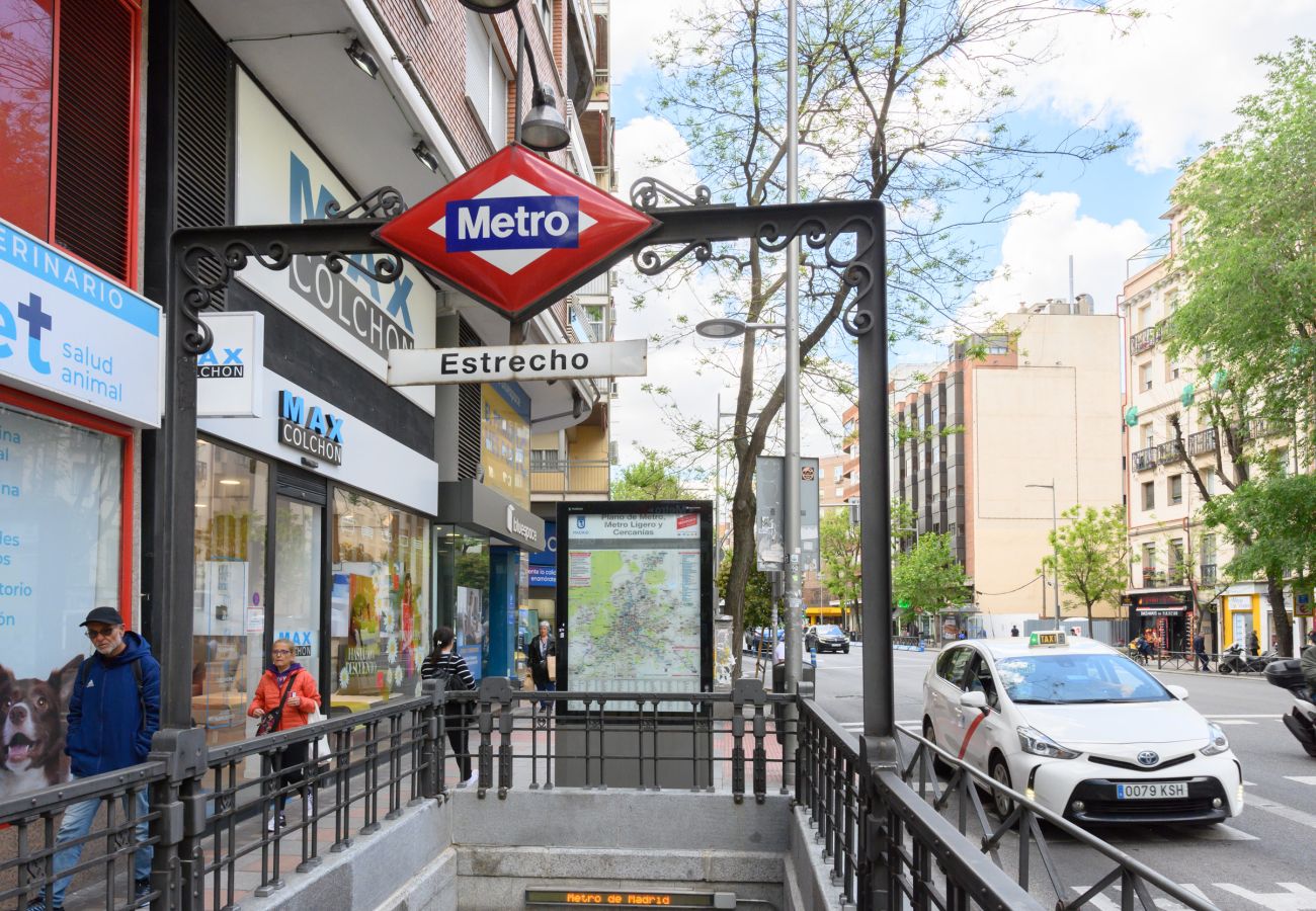 Apartamento en Madrid - M (MDL9)Alquiler Mensual en Madrid – Piso moderno
