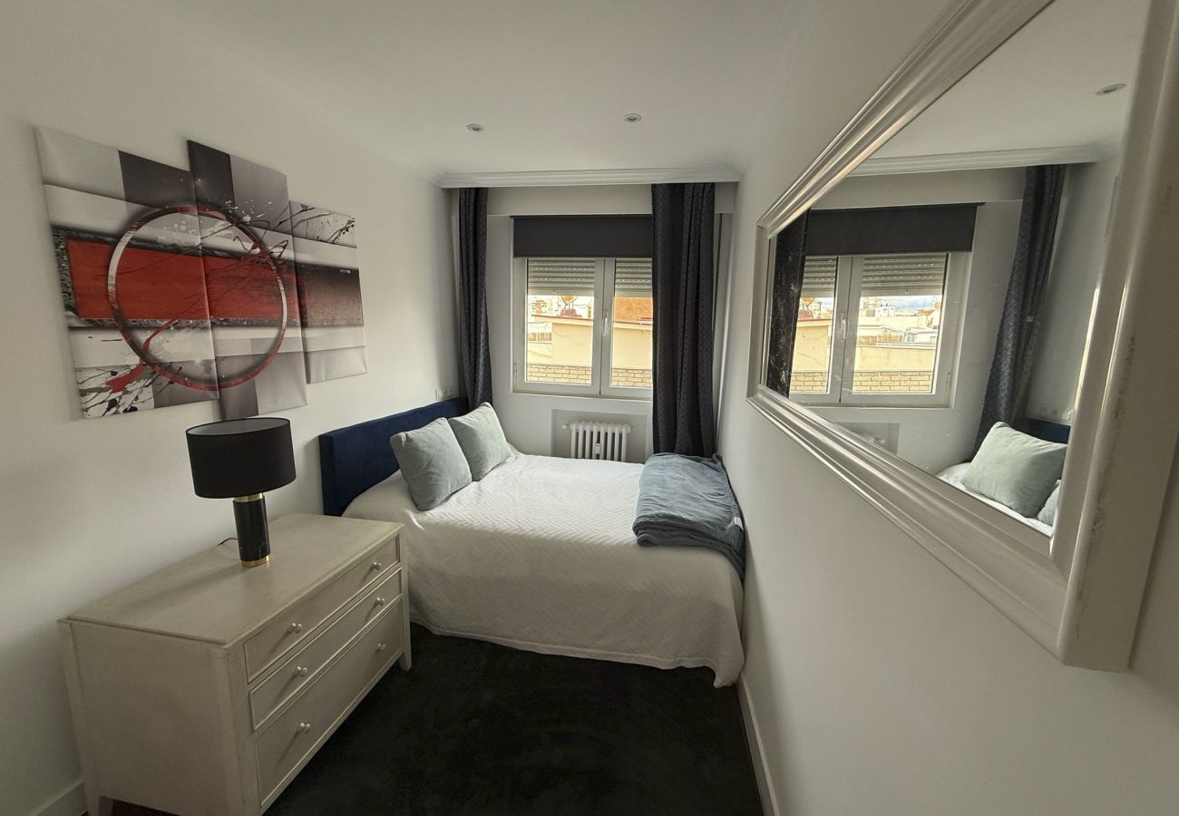 Apartamento en Madrid - M (LHO123HAP)Alquiler Mensual– Piso 1 Dormitorio e