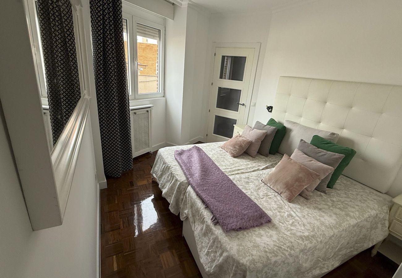 Apartamento en Madrid - M (LHO123HAG)Alquiler Mensual– Piso 1 Dormitorio e