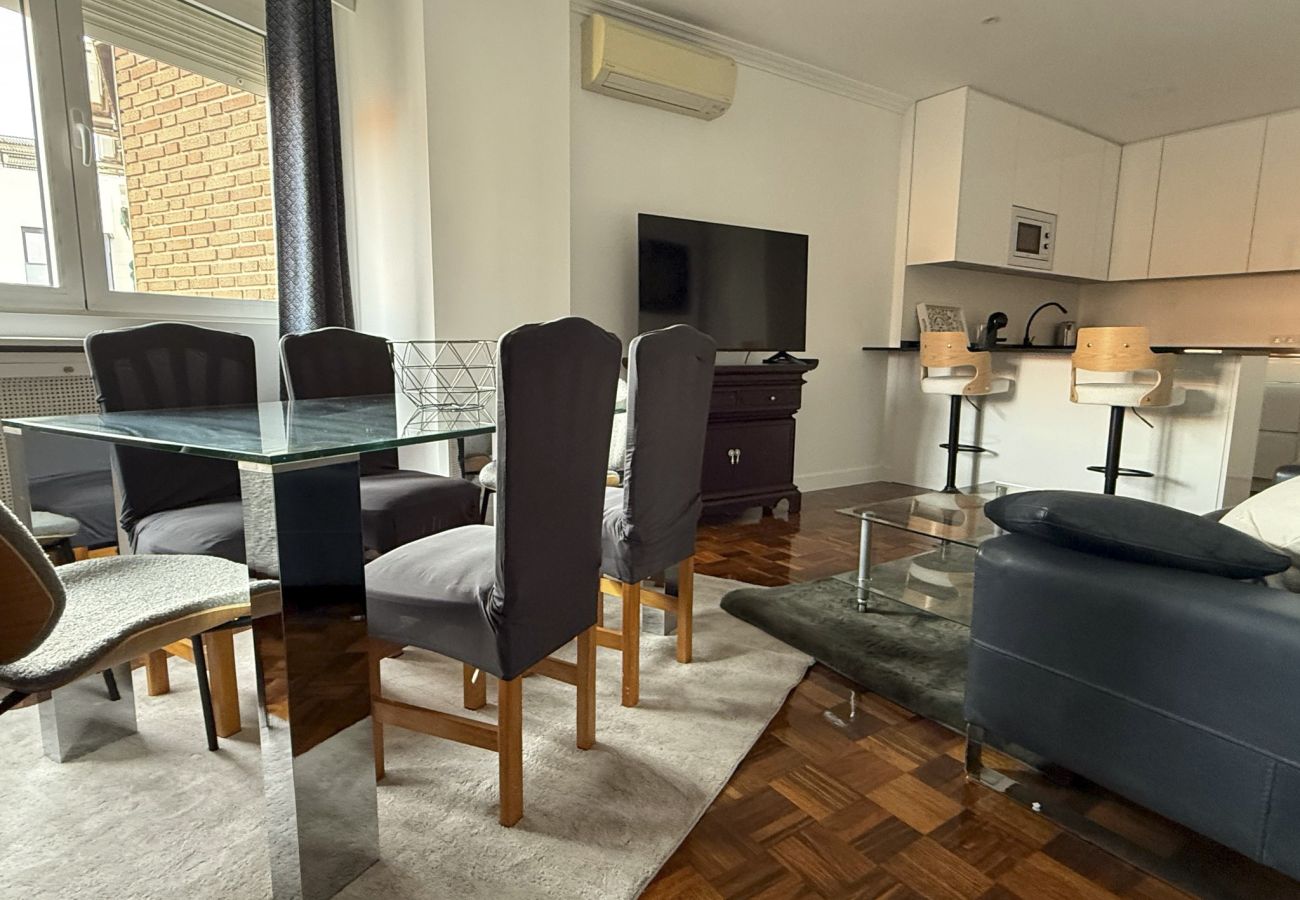 Apartamento en Madrid - M (LHO123HAG)Alquiler Mensual– Piso 1 Dormitorio e