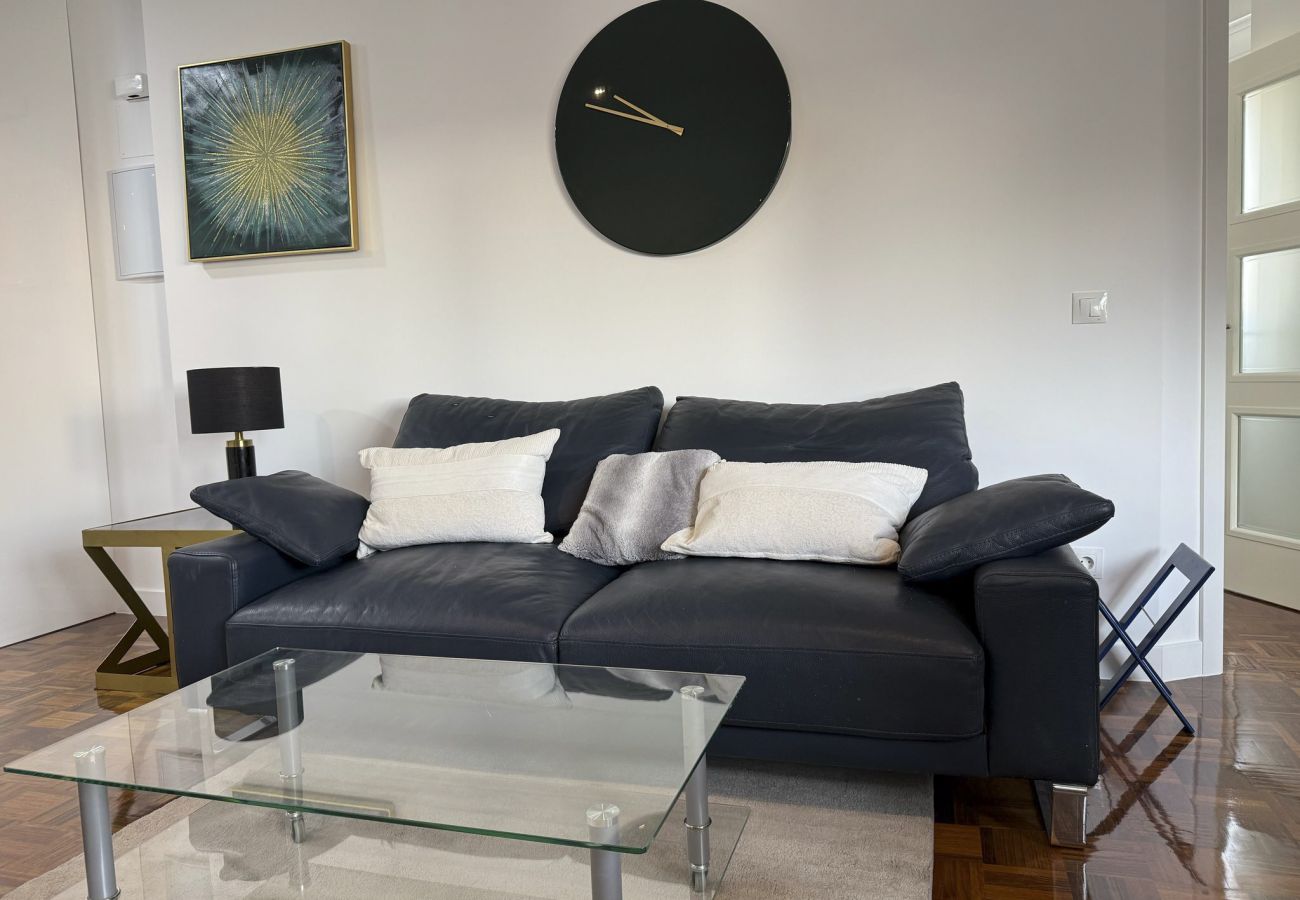 Apartamento en Madrid - M (LHO123HAG)Alquiler Mensual– Piso 1 Dormitorio e