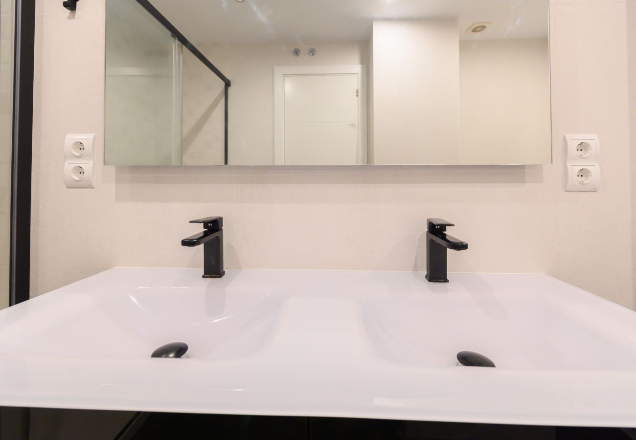 Apartamento en Madrid - M (NMO41HA)Alquiler mixto en Madrid : Piso de 1 do