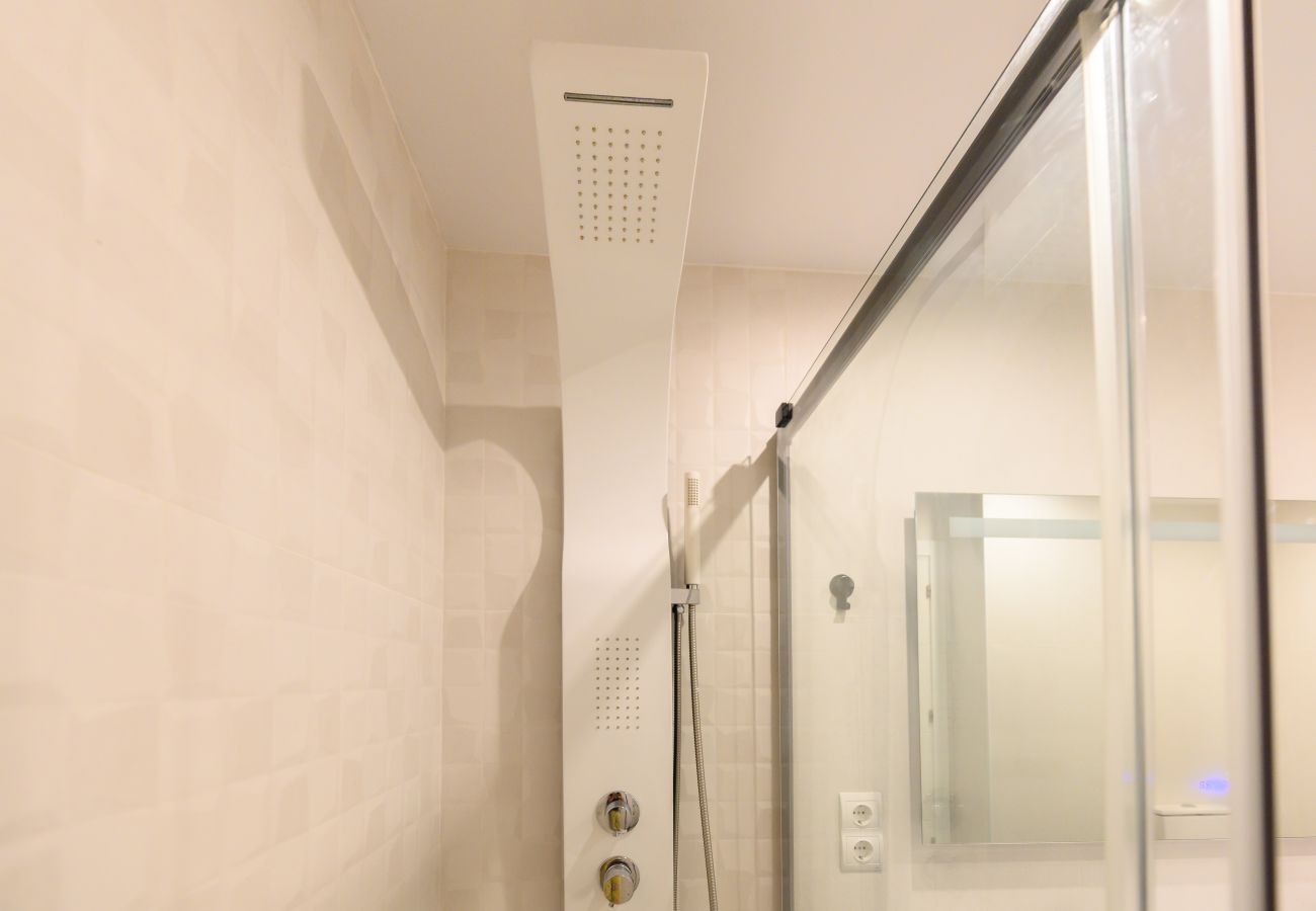Apartamento en Madrid - M (NMO41HA)Alquiler mixto en Madrid : Piso de 1 do