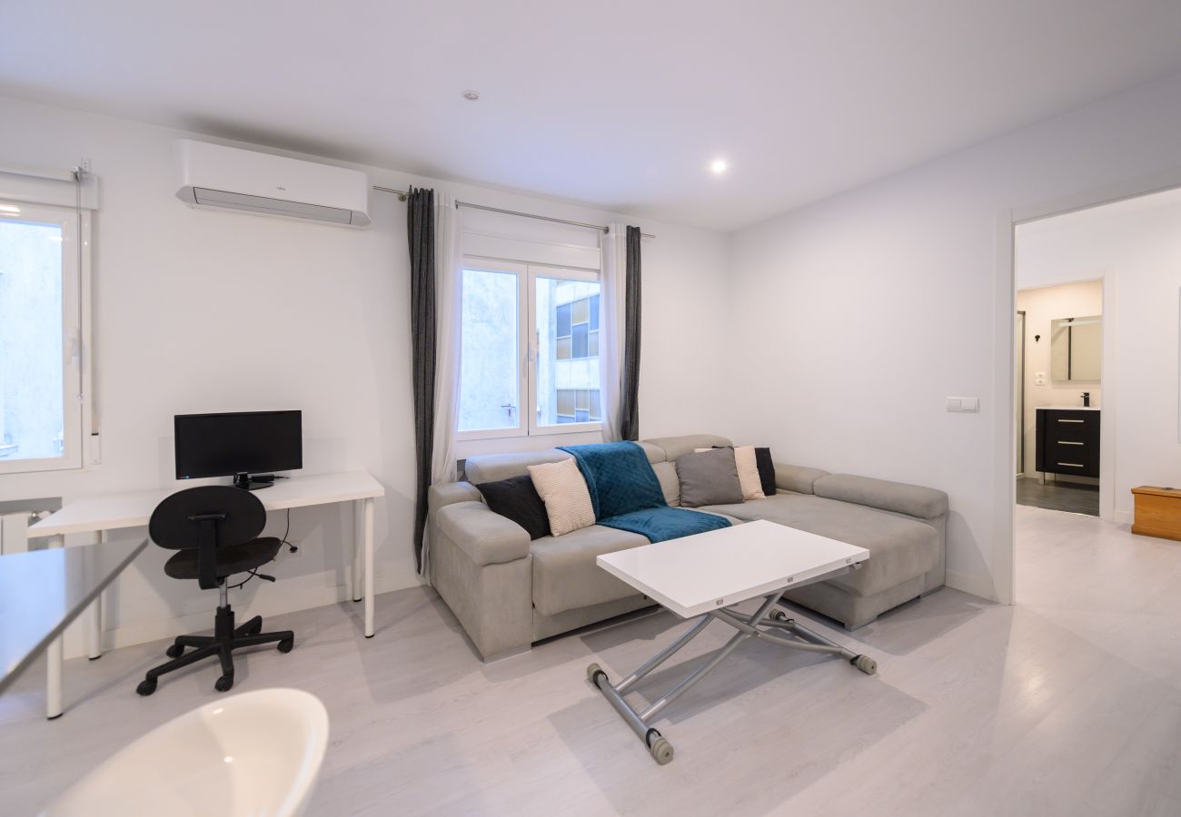 Apartamento en Madrid - M (NMO41HA)Alquiler mixto en Madrid : Piso de 1 do