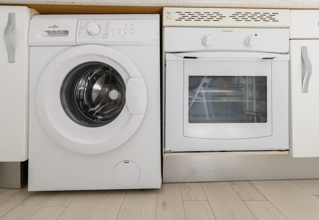 Apartamento en Madrid - M (SVI15) Piso tipo loft de 1 dormitorio en el ce Apartamento en Madrid - M (SVI15) Piso tipo loft de 1 dormitorio en el ce