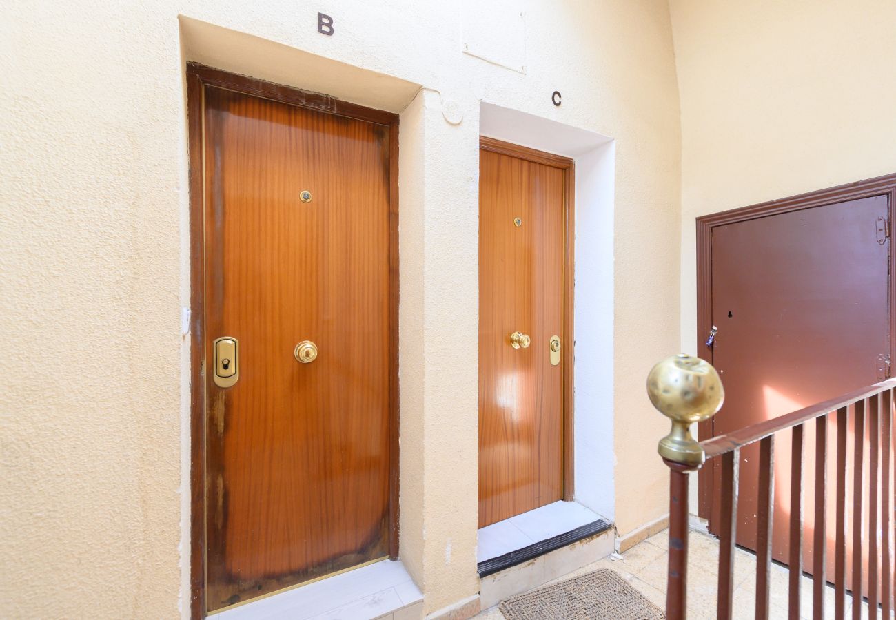 Apartamento en Madrid - M (SVI15) Piso tipo loft de 1 dormitorio en el ce