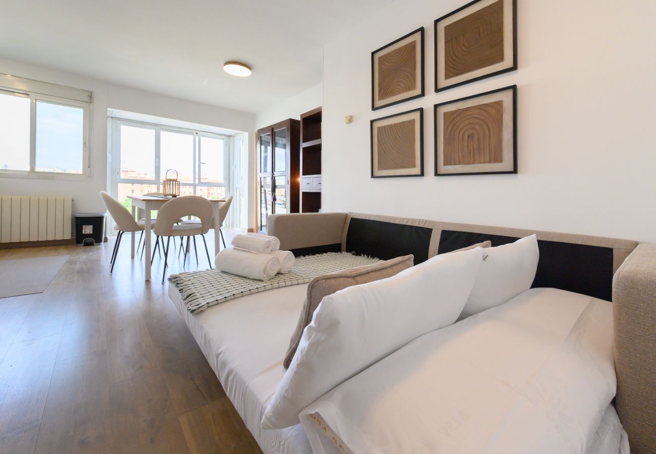 Apartamento en Madrid - M (VDZ36A) Piso moderno de 1 dormitorio con ventan