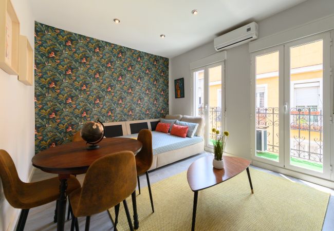 Apartamento en Madrid - M (TEN602) Piso de 2 dormitorios con balcón en Ma Apartamento en Madrid - M (TEN602) Piso de 2 dormitorios con balcón en Ma