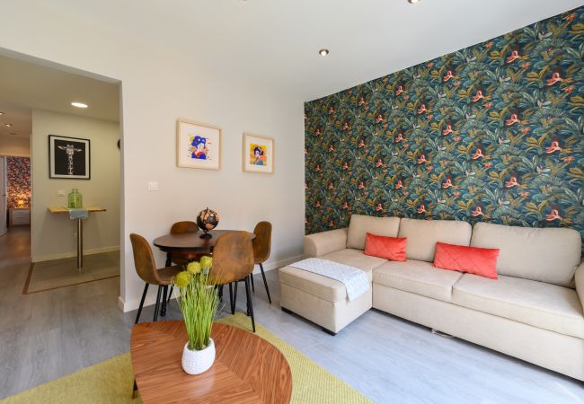 Apartamento en Madrid - M (TEN602) Piso de 2 dormitorios con balcón en Ma Apartamento en Madrid - M (TEN602) Piso de 2 dormitorios con balcón en Ma