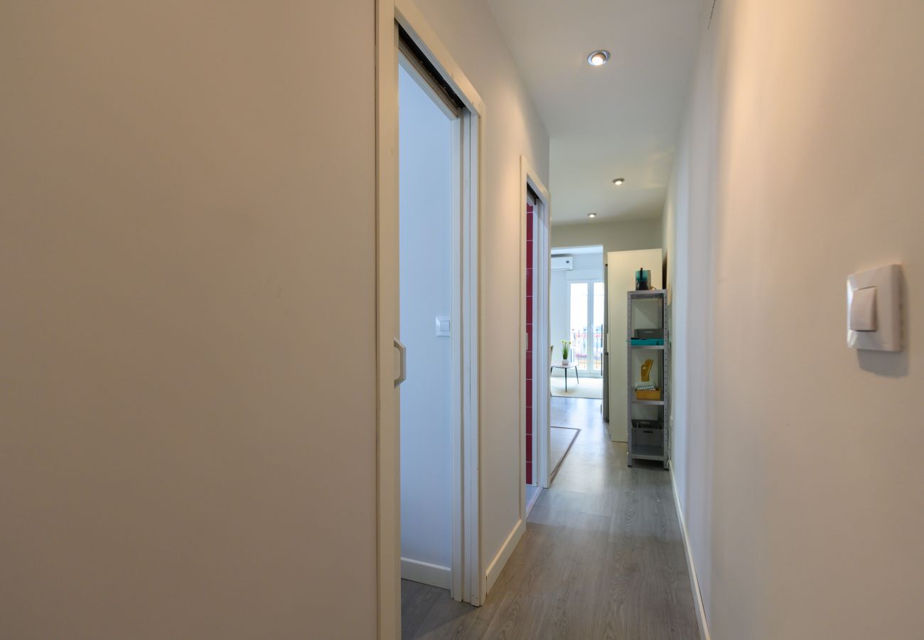 Apartamento en Madrid - M (TEN602D) Piso de 2 dormitorios con balcón en Ma