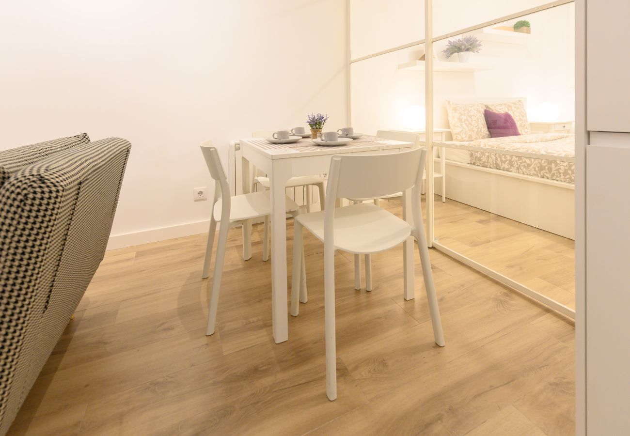 Apartamento en Madrid - M (GOS41B)Piso de 1 dormitorio en el Centro de Mad
