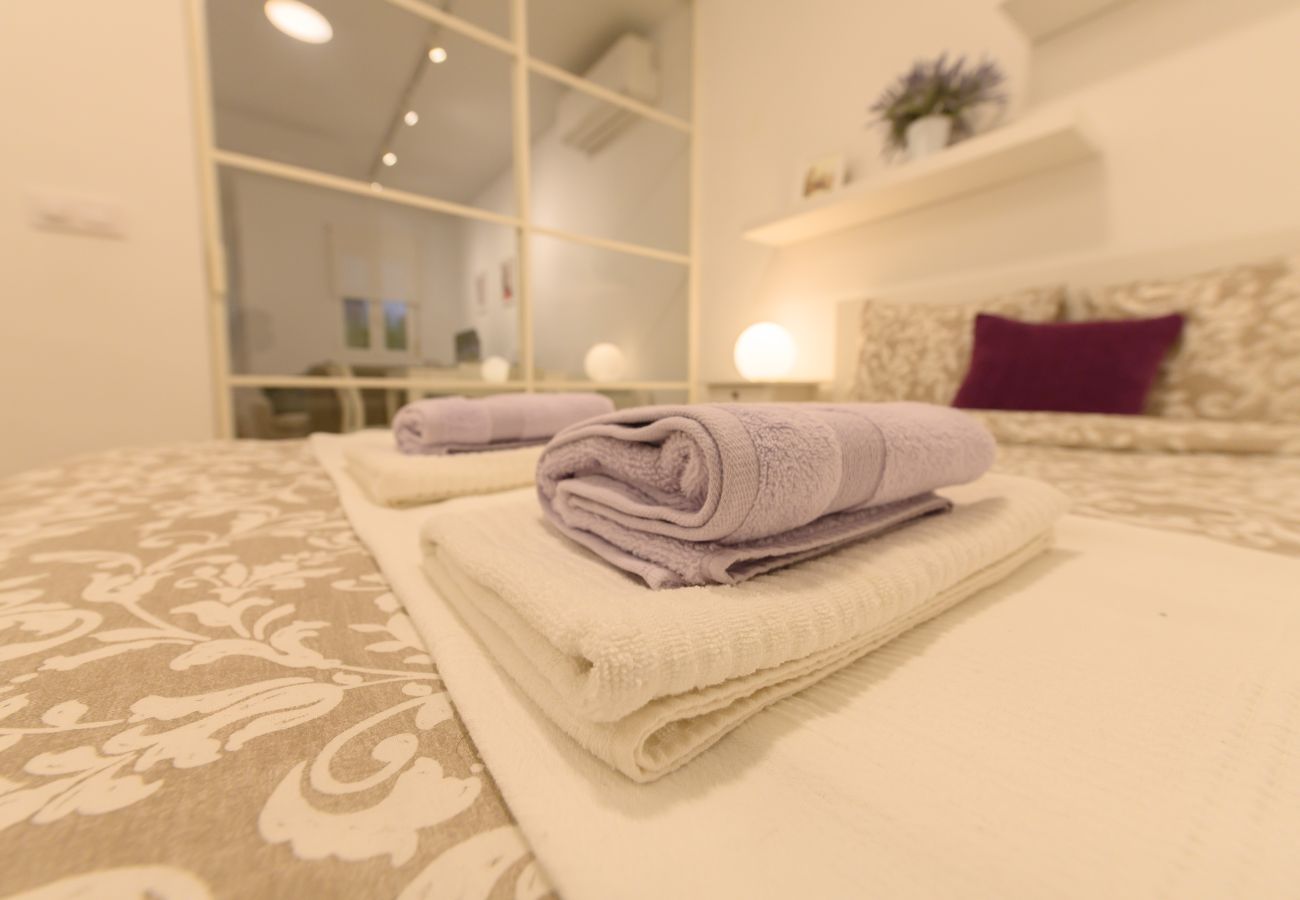 Apartamento en Madrid - M (GOS41B)Piso de 1 dormitorio en el Centro de Mad