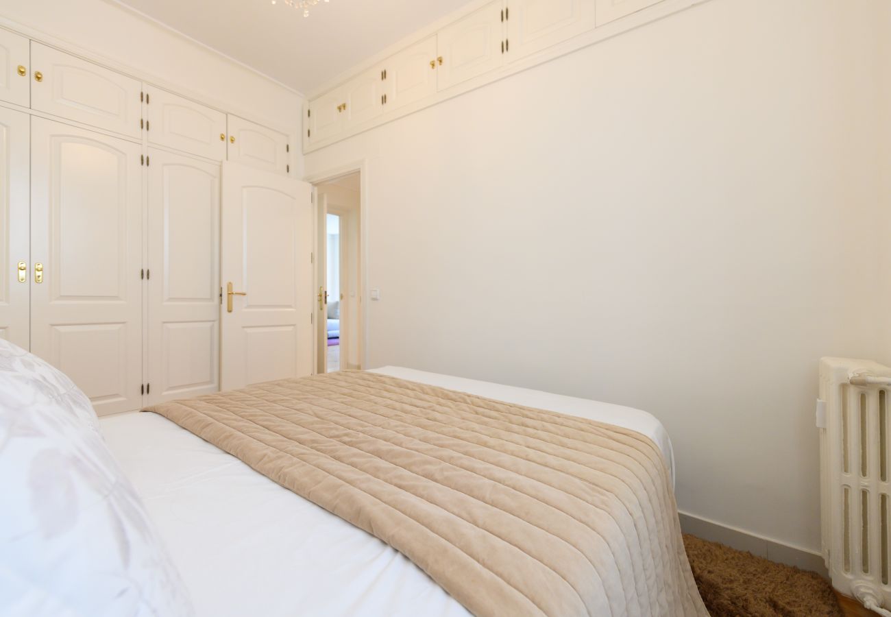 Apartamento en Madrid - M (ORE39) Piso de 3 dormitorios +  2 Baños  y estu