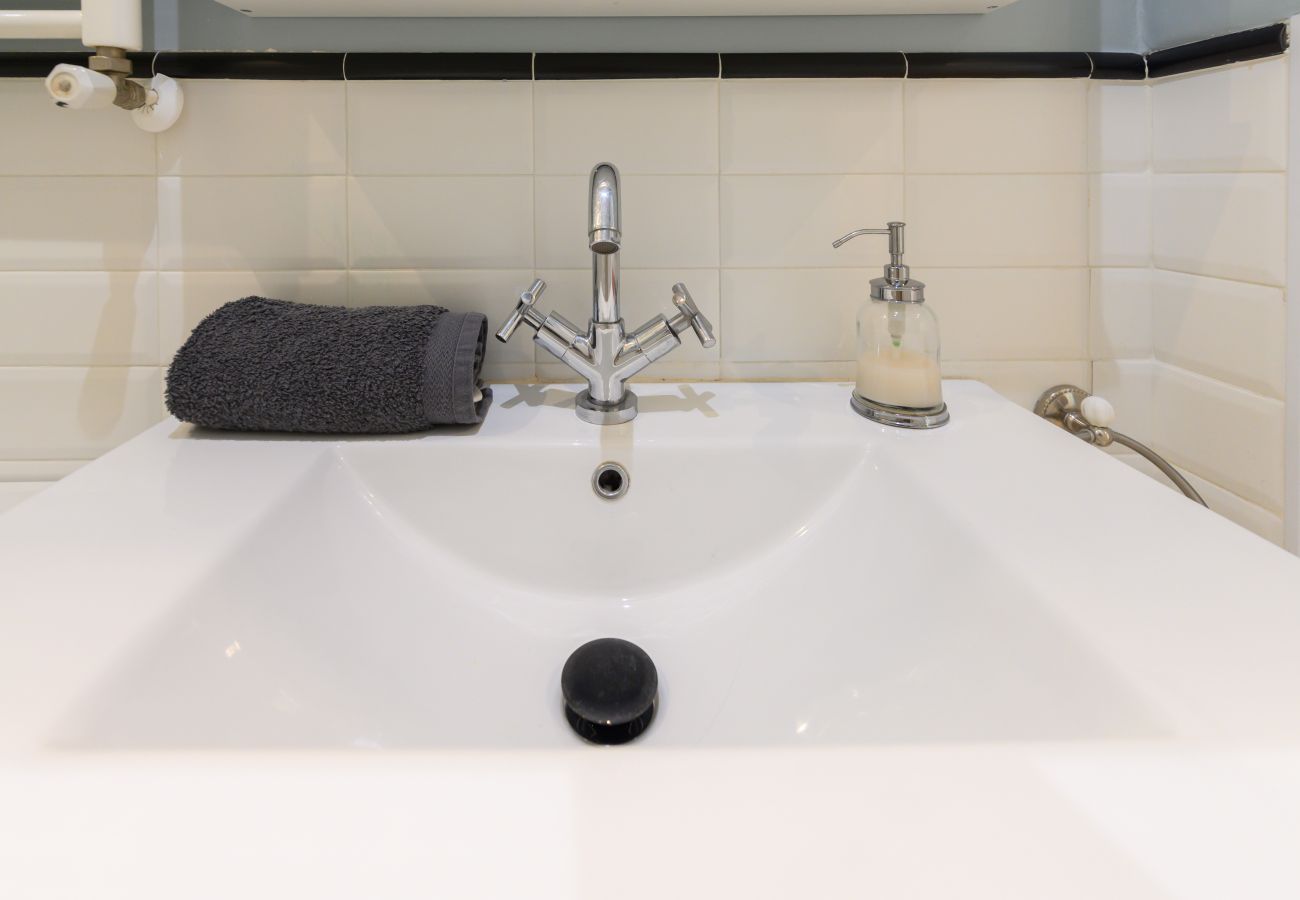 Apartamento en Madrid - M (ORE39) Piso de 3 dormitorios +  2 Baños  y estu