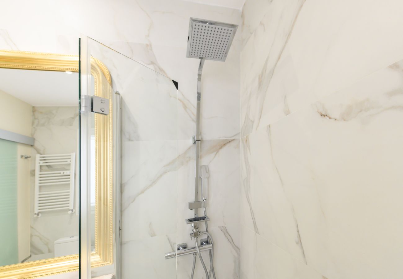 Apartamento en Madrid - M (ORE39) Piso de 3 dormitorios +  2 Baños  y estu