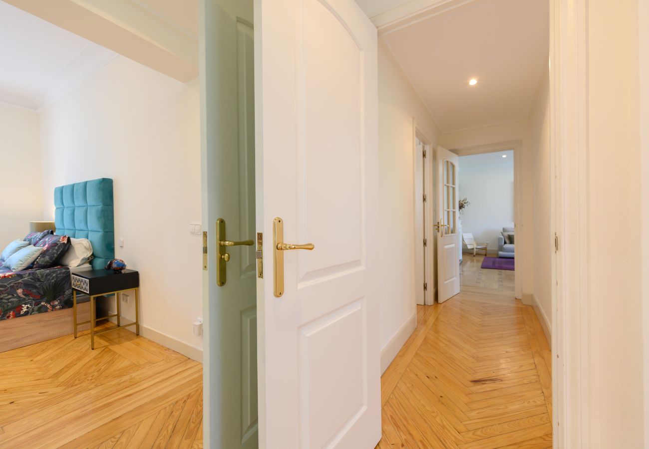 Apartamento en Madrid - M (ORE39) Piso de 3 dormitorios +  2 Baños  y estu