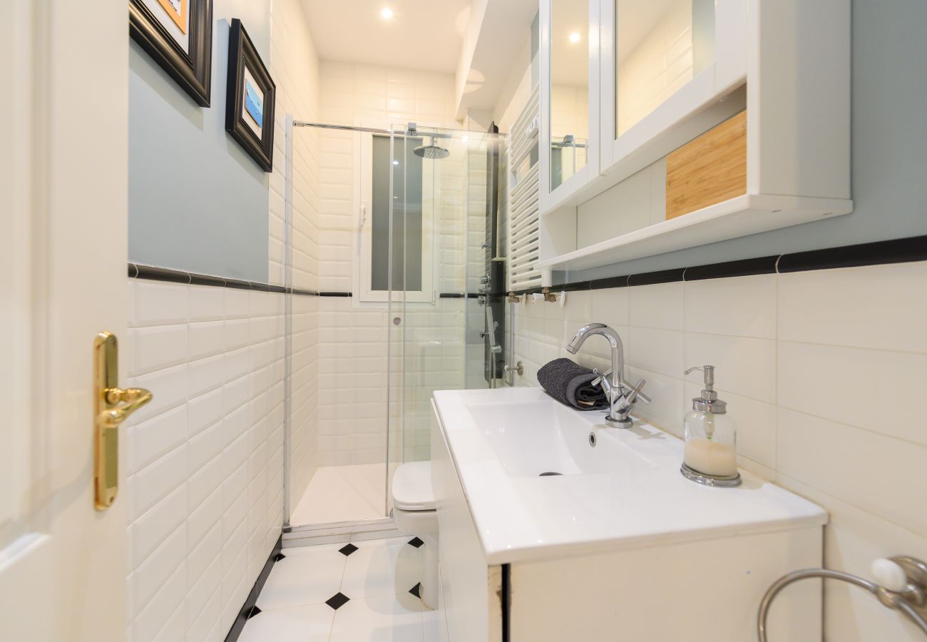Apartamento en Madrid - M (ORE39) Piso de 3 dormitorios +  2 Baños  y estu