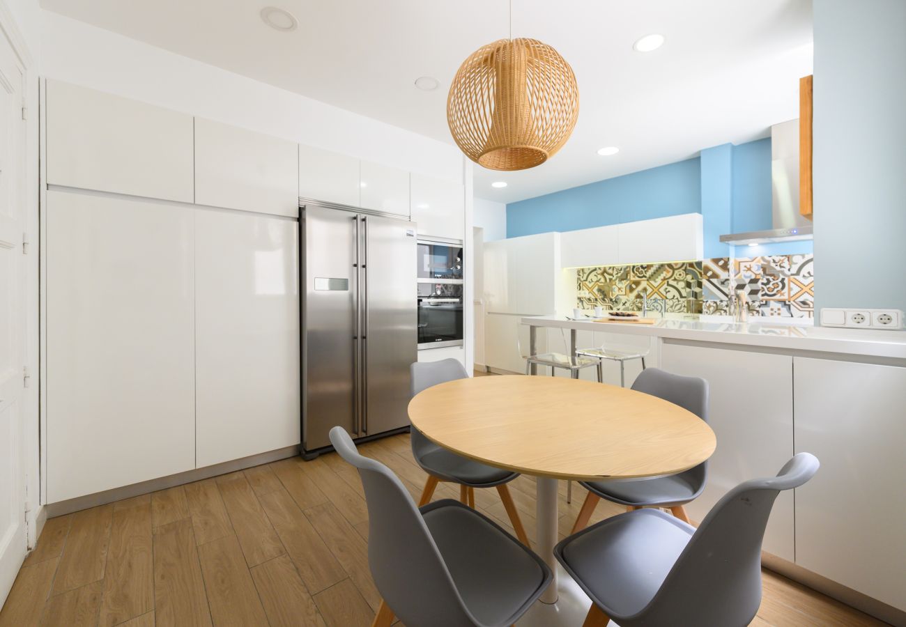Apartamento en Madrid - M (ORE39) Piso de 3 dormitorios +  2 Baños  y estu