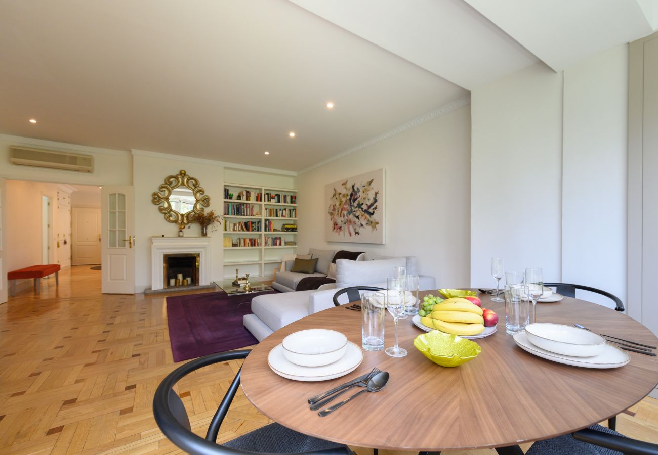 Apartamento en Madrid - M (ORE39) Piso de 3 dormitorios +  2 Baños  y estu