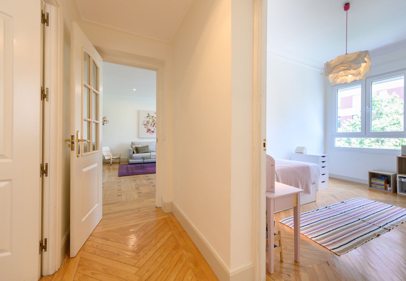 Apartamento en Madrid - M (ORE39) Piso de 3 dormitorios +  2 Baños  y estu