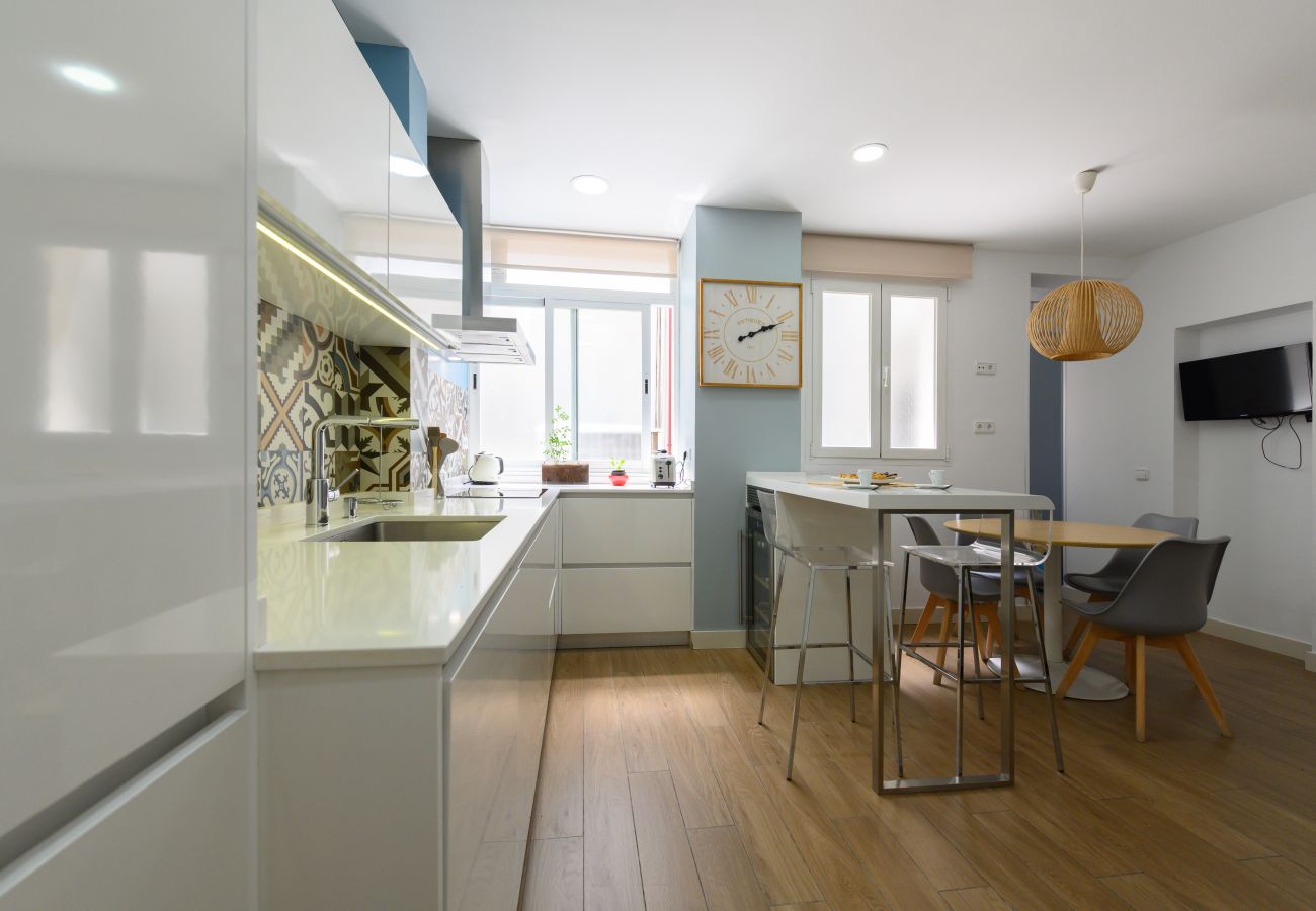 Apartamento en Madrid - M (ORE39) Piso de 3 dormitorios +  2 Baños  y estu
