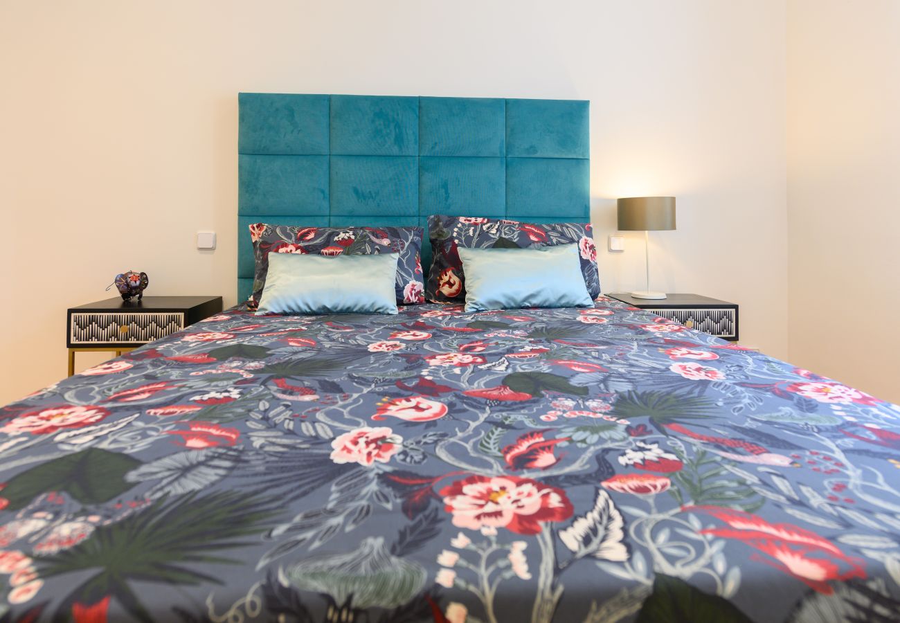 Apartamento en Madrid - M (ORE39) Piso de 3 dormitorios +  2 Baños  y estu