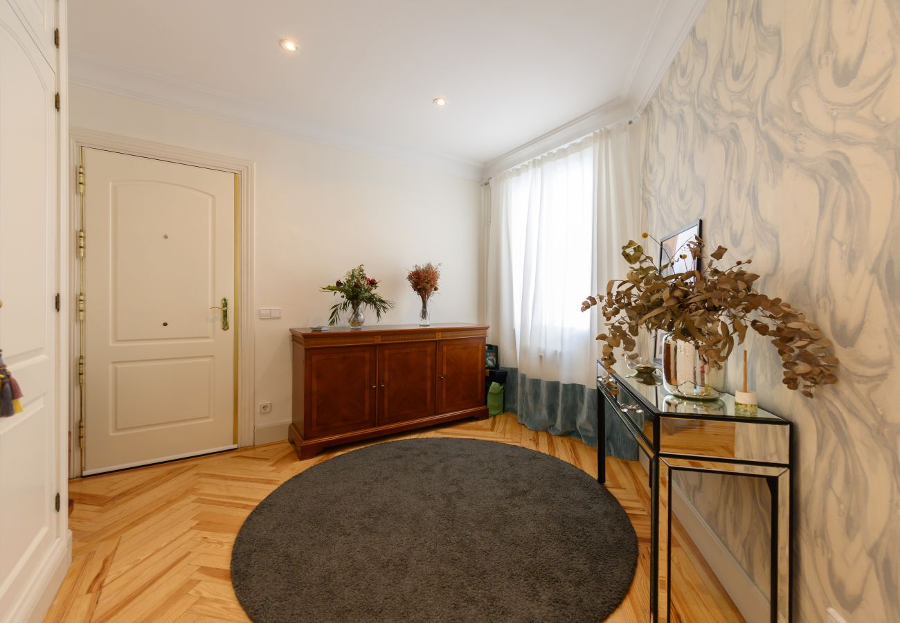 Apartamento en Madrid - M (ORE39) Piso de 3 dormitorios +  2 Baños  y estu