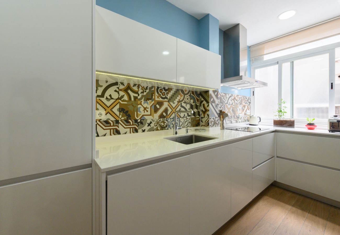 Apartamento en Madrid - M (ORE39) Piso de 3 dormitorios +  2 Baños  y estu
