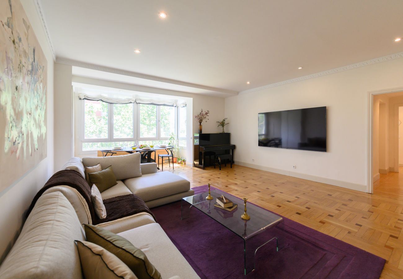 Apartamento en Madrid - M (ORE39) Piso de 3 dormitorios +  2 Baños  y estu