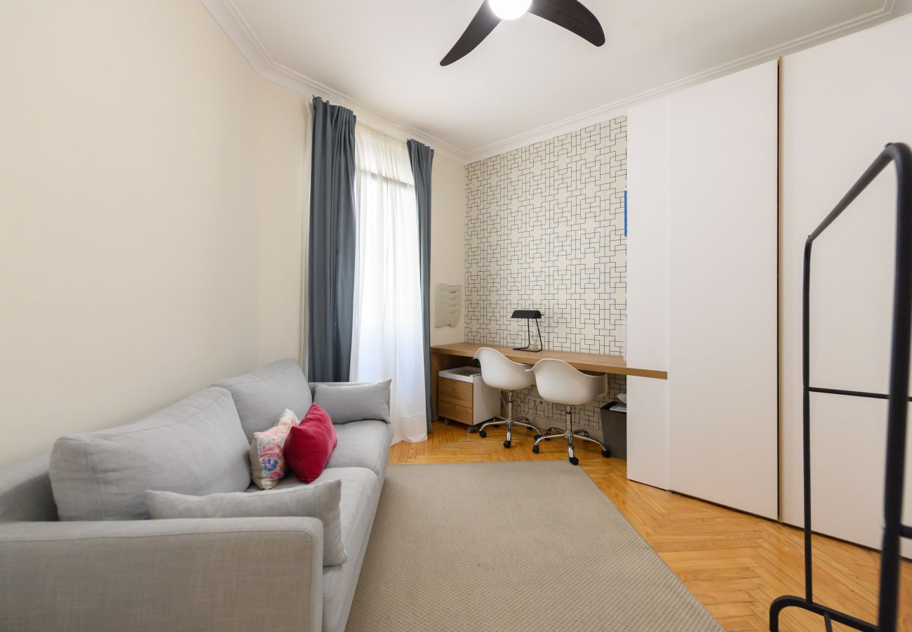 Apartamento en Madrid - M (ORE39) Piso de 3 dormitorios +  2 Baños  y estu