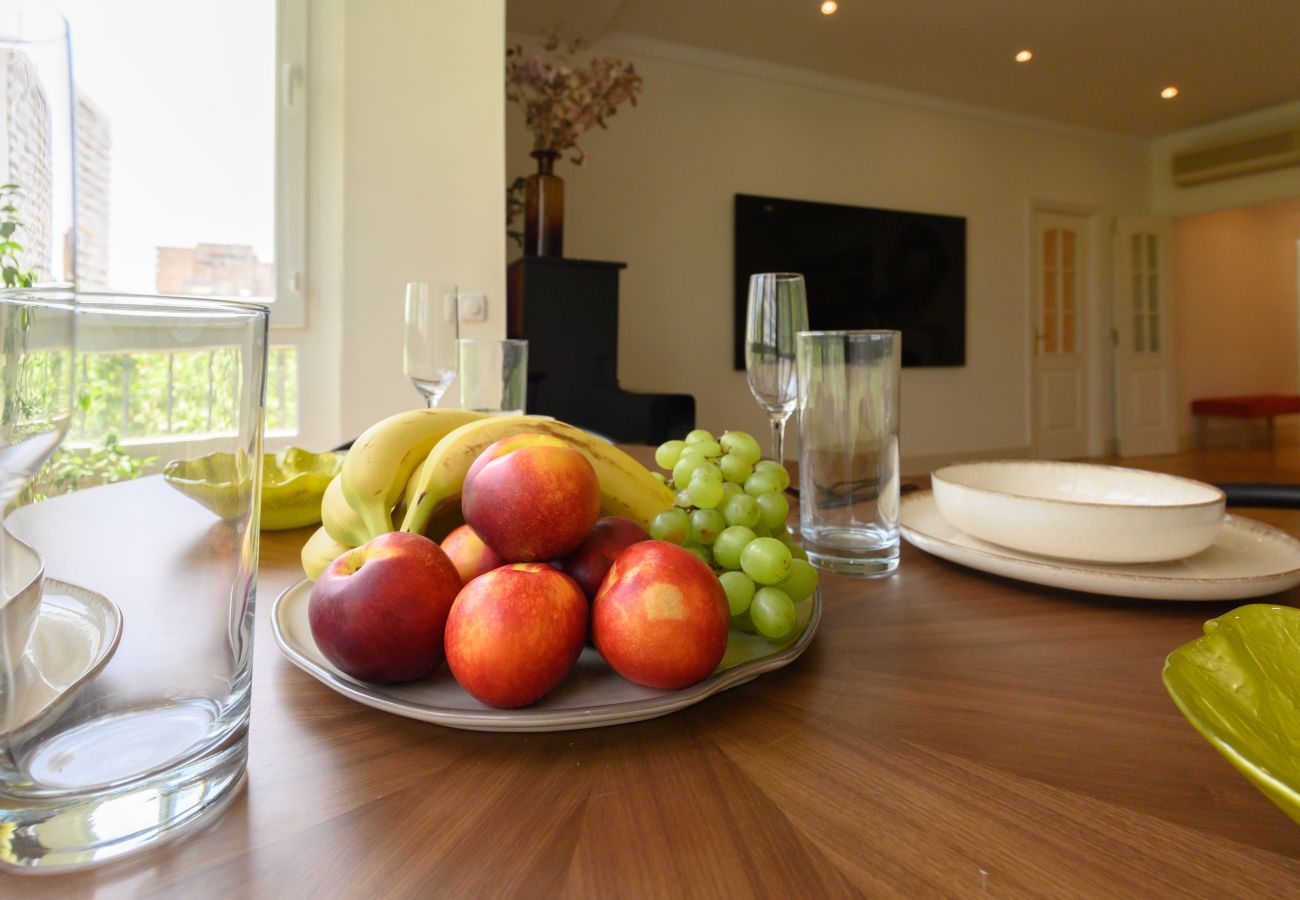 Apartamento en Madrid - M (ORE39) Piso de 3 dormitorios +  2 Baños  y estu
