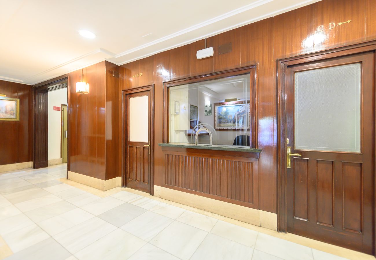 Apartamento en Madrid - M (ORE39) Piso de 3 dormitorios +  2 Baños  y estu