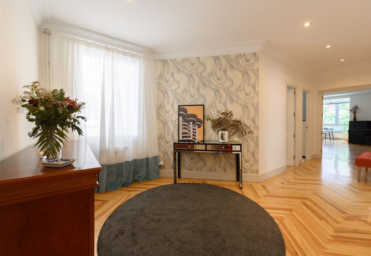 Apartamento en Madrid - M (ORE39) Piso de 3 dormitorios +  2 Baños  y estu