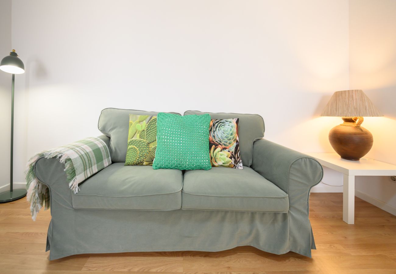 Apartamento en Madrid - M (FOV16BI)Piso de 1 Dormitorio en Chamartín-Madri
