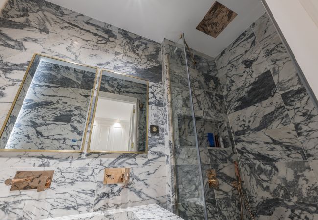 Apartamento en Madrid - M (GPA240) Exclusivo Piso de Lujo en el Barrio de Apartamento en Madrid - M (GPA240) Exclusivo Piso de Lujo en el Barrio de