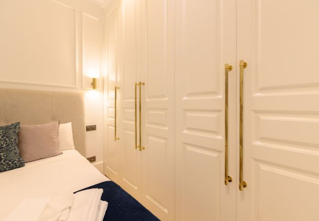 Apartamento en Madrid - M (GPA240) Exclusivo Piso de Lujo en el Barrio de Apartamento en Madrid - M (GPA240) Exclusivo Piso de Lujo en el Barrio de