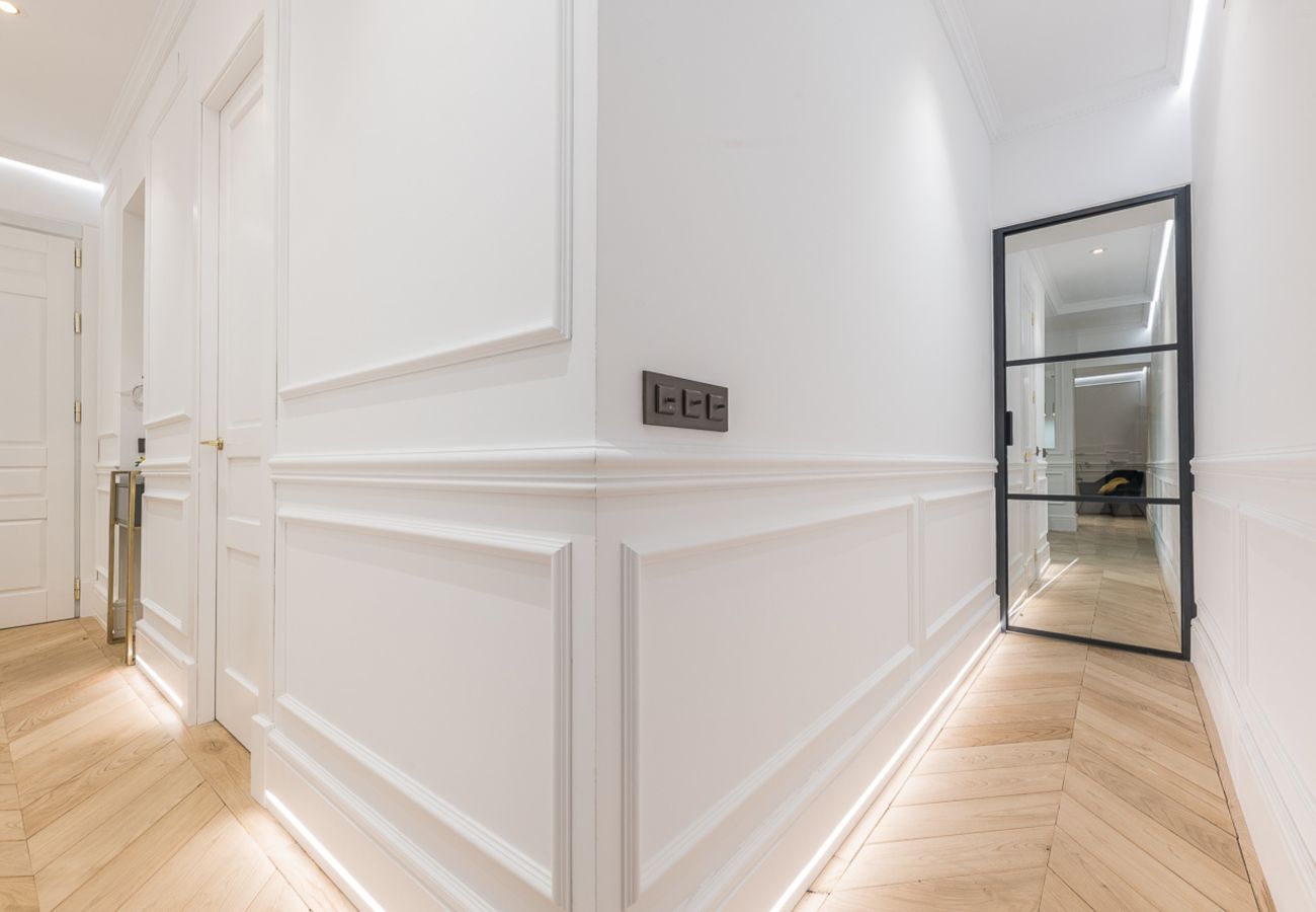 Apartamento en Madrid - M (GPA24) Exclusivo Piso de Lujo en el Barrio de