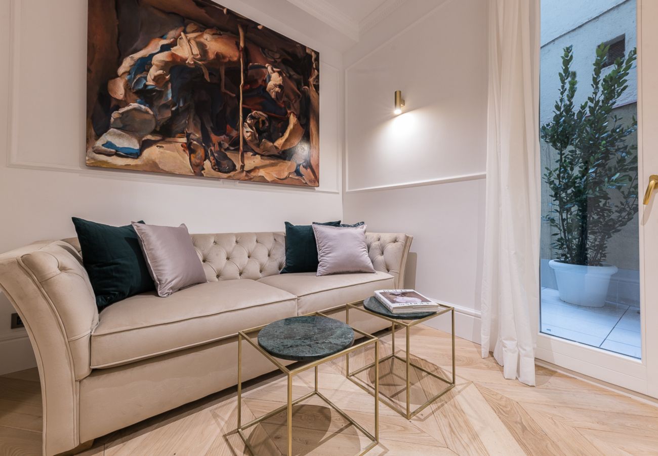 Apartamento en Madrid - M (GPA24) Exclusivo Piso de Lujo en el Barrio de