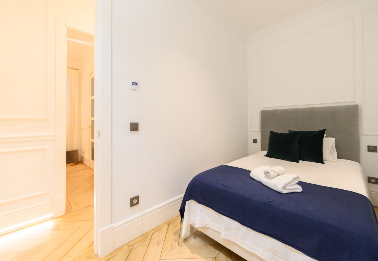Apartamento en Madrid - M (GPA24) Exclusivo Piso de Lujo en el Barrio de