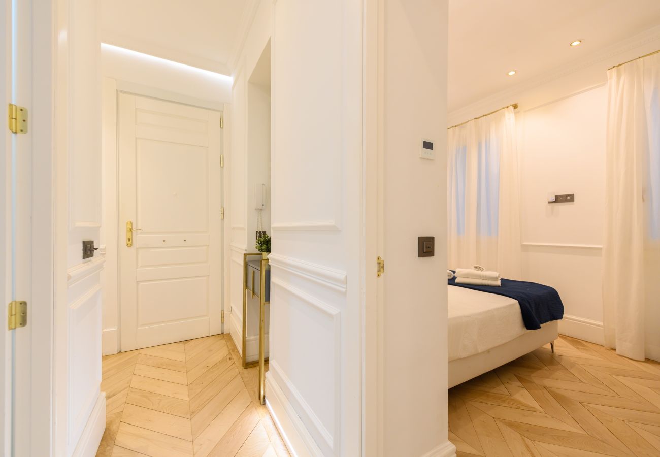 Apartamento en Madrid - M (GPA24) Exclusivo Piso de Lujo en el Barrio de