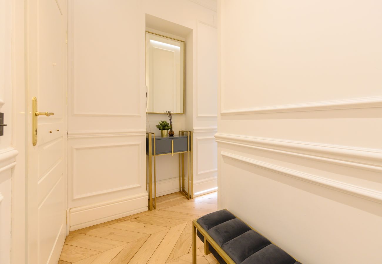 Apartamento en Madrid - M (GPA24) Exclusivo Piso de Lujo en el Barrio de