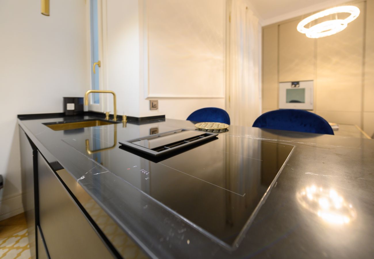 Apartamento en Madrid - M (GPA24) Exclusivo Piso de Lujo en el Barrio de