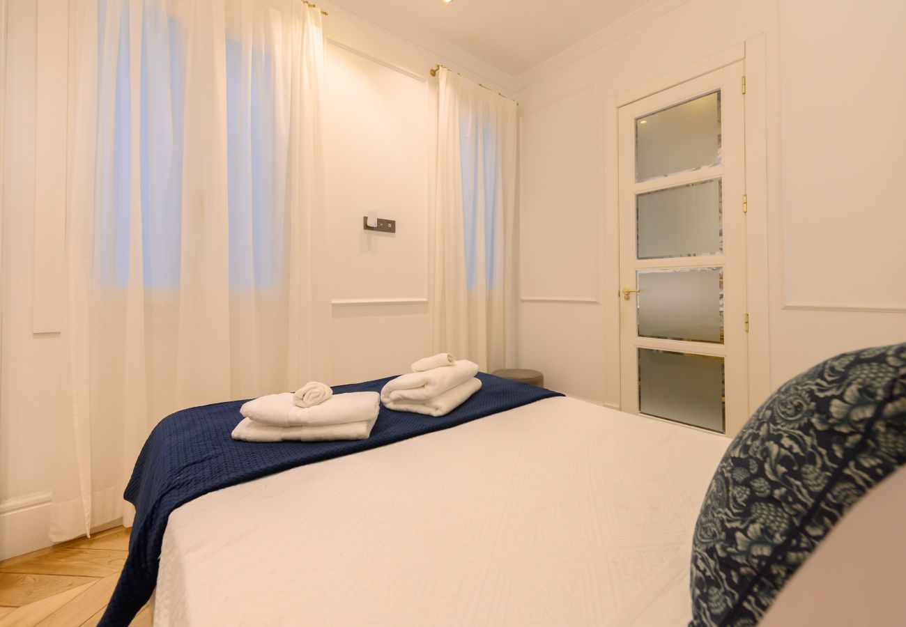 Apartamento en Madrid - M (GPA24) Exclusivo Piso de Lujo en el Barrio de