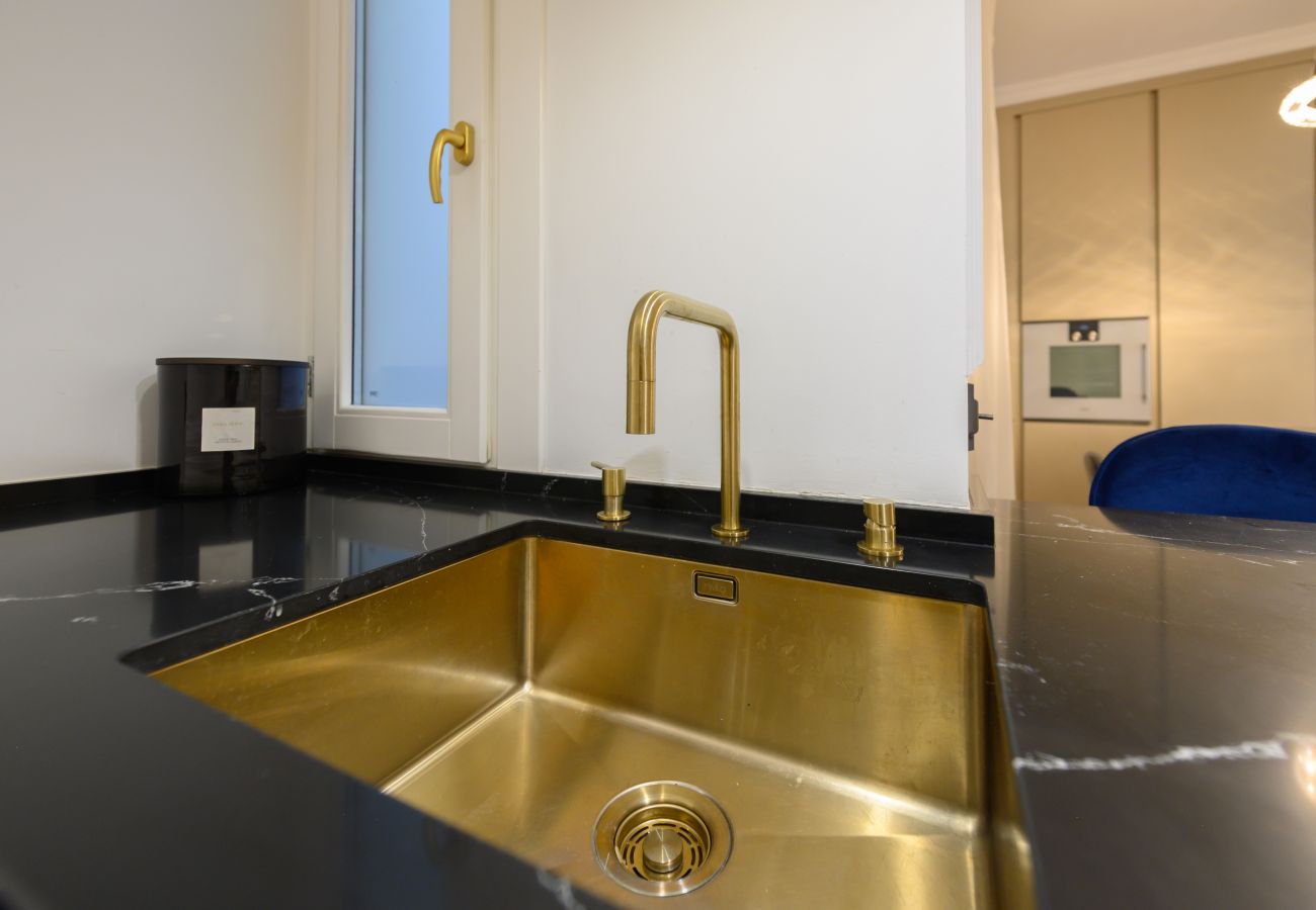 Apartamento en Madrid - M (GPA24) Exclusivo Piso de Lujo en el Barrio de