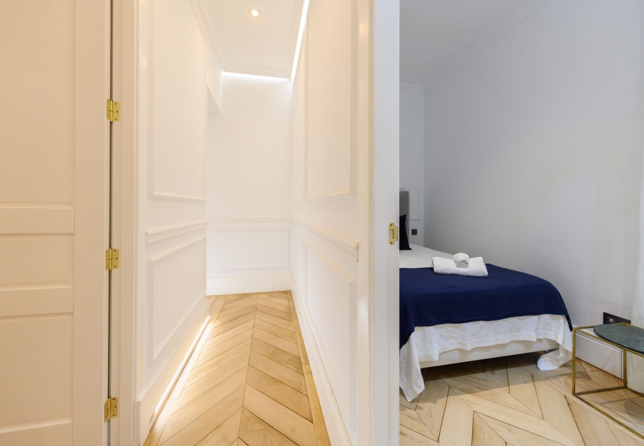 Apartamento en Madrid - M (GPA24) Exclusivo Piso de Lujo en el Barrio de
