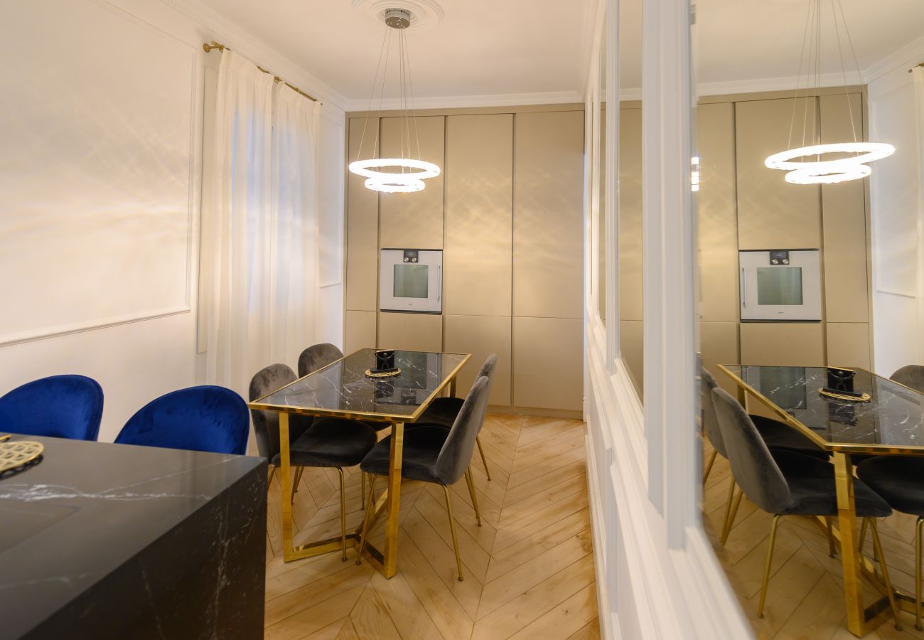 Apartamento en Madrid - M (GPA24) Exclusivo Piso de Lujo en el Barrio de